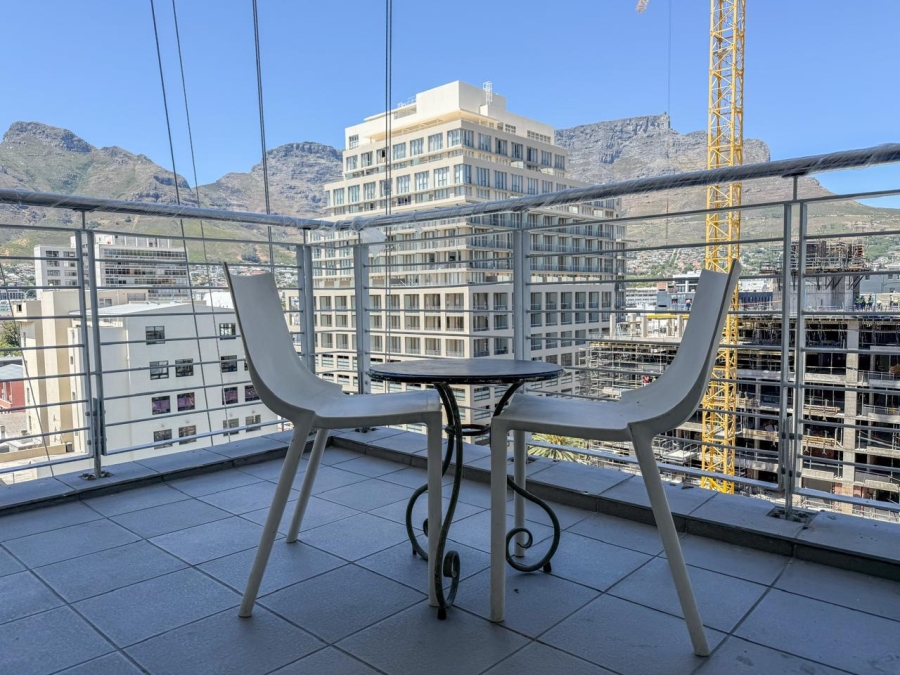 2 Bedroom Property for Sale in Cape Town City Centre Western Cape